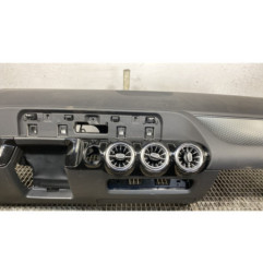 Planche de bord complete MERCEDES CLASSE B 247