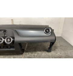 Planche de bord complete MERCEDES CLASSE B 247