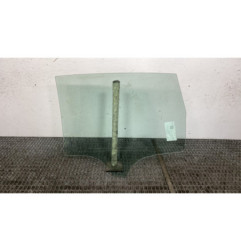 Vitre arriere droit MERCEDES CLASSE B 247