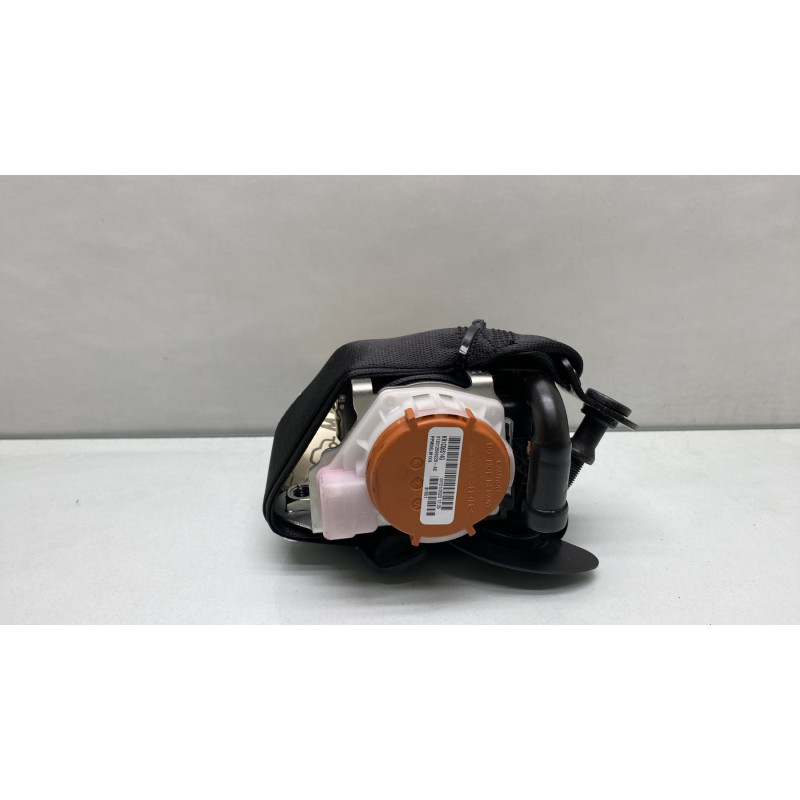 Pretensionneur de ceinture avant droit MERCEDES CLASSE B 247 Photo n°1