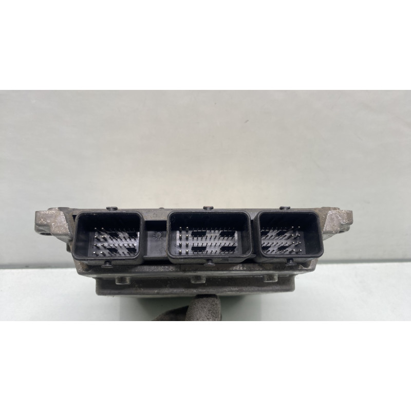 Calculateur moteur FORD TRANSIT 4 Photo n°3