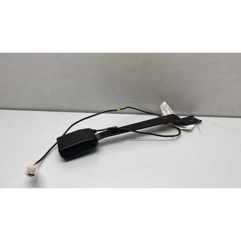 Attache ceinture avant gauche NISSAN QASHQAI 1 Photo n°1