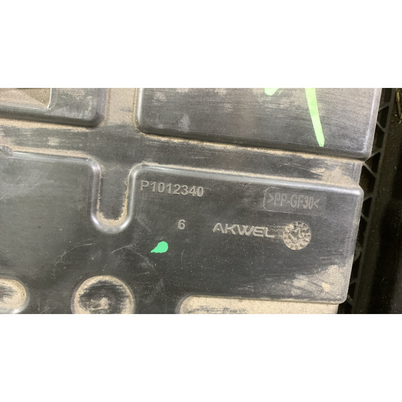 Reservoir AdBlue PEUGEOT 508 1 Photo n°4