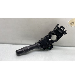 Commodo phare TOYOTA YARIS 3 Photo n°1