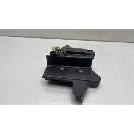 Serrure avant gauche TOYOTA YARIS 3