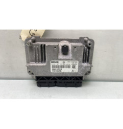 Calculateur moteur TOYOTA YARIS 3 Photo n°1