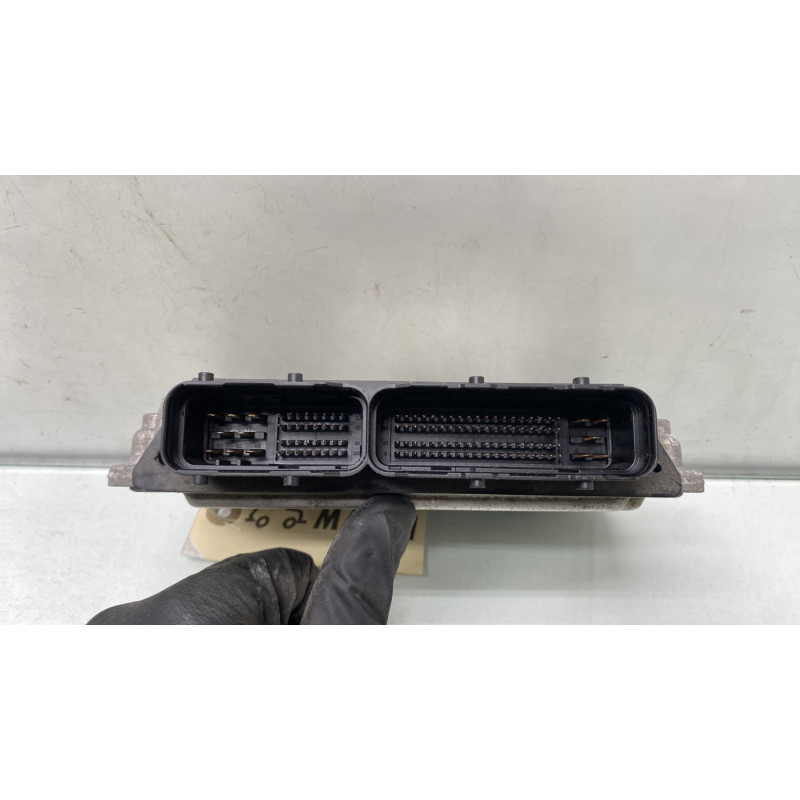 Calculateur moteur TOYOTA YARIS 3 Photo n°3