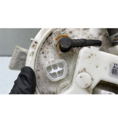 Pompe à carburant TOYOTA YARIS 3