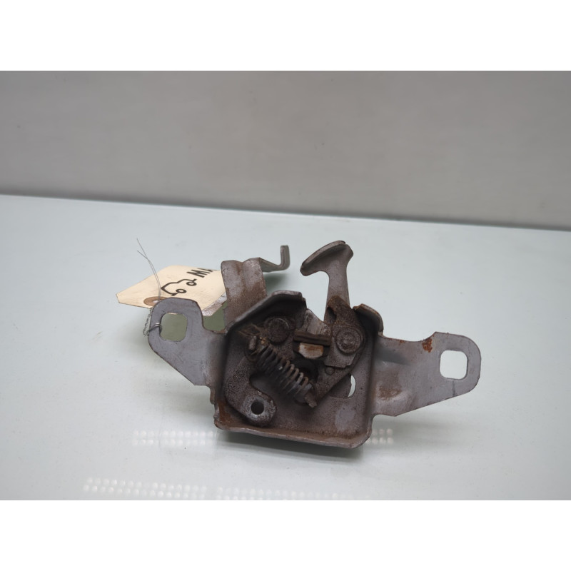 Fermeture de capot DACIA DOKKER Photo n°3