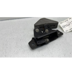 Serrure de coffre PEUGEOT 206