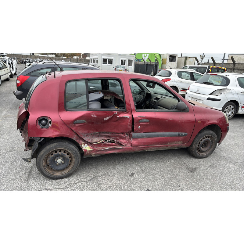 Pompe à carburant RENAULT CLIO 2 Photo n°19