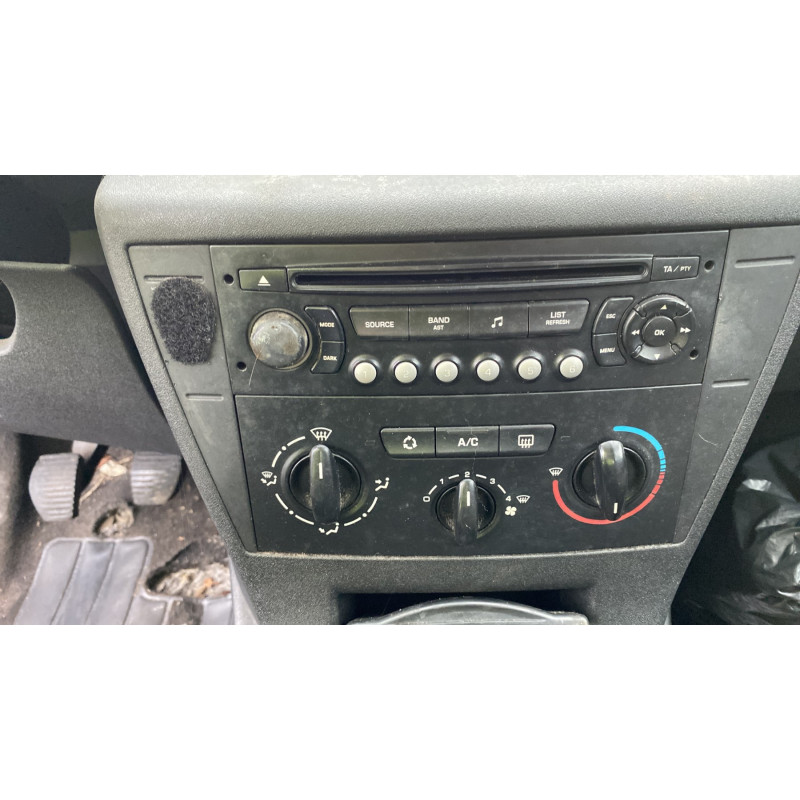 Moteur essuie glace arriere CITROEN C4 1 Photo n°20