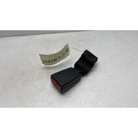 Attache ceinture arriere droit RENAULT TWINGO 2
