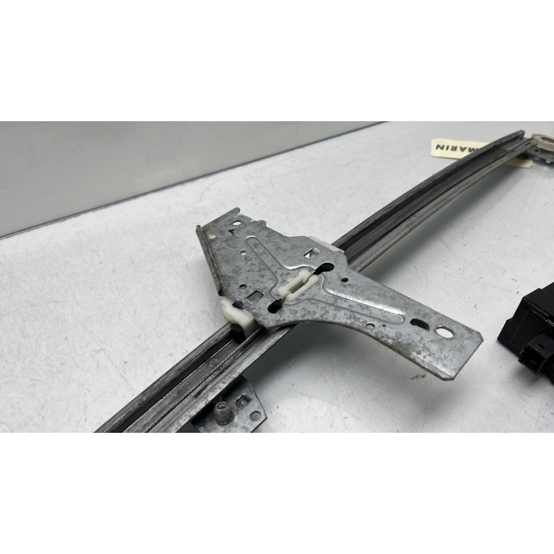 Leve vitre electrique avant droit PEUGEOT 307 Photo n°8
