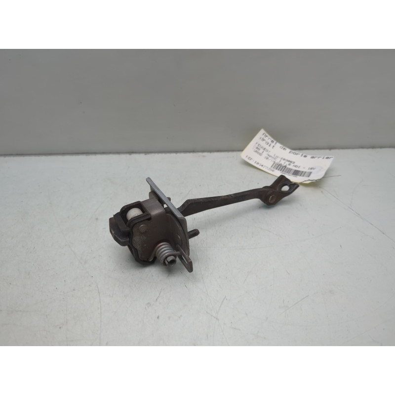 Arret de porte arriere droit PEUGEOT 308 1 Photo n°4