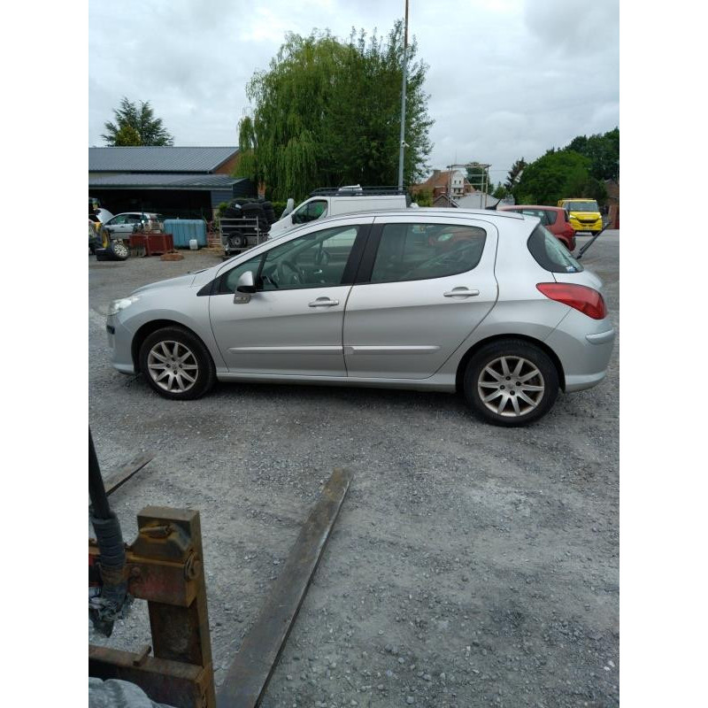 Essieu arriere PEUGEOT 308 1 Photo n°4