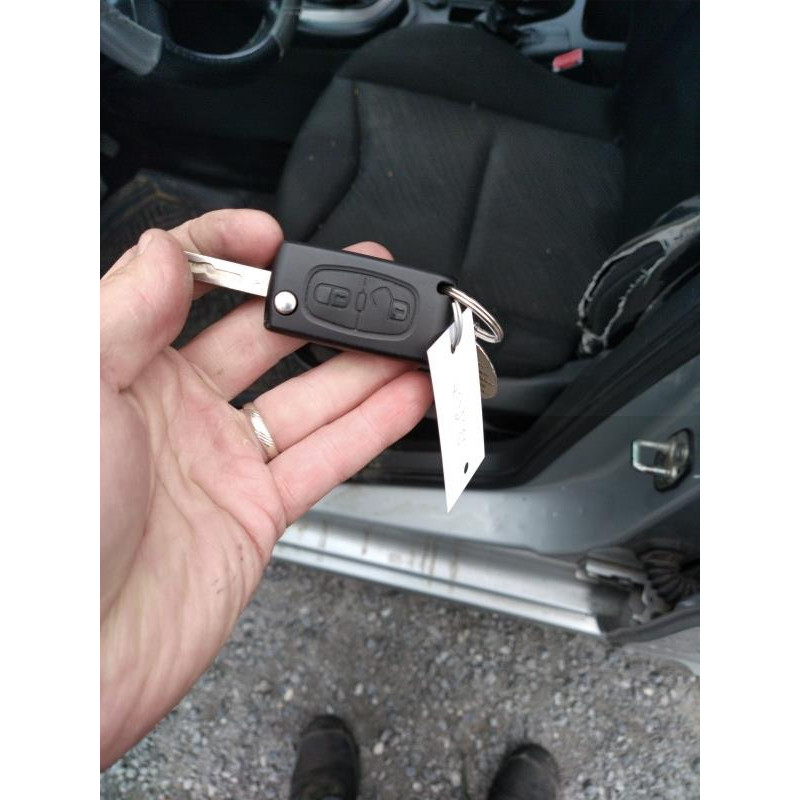 Essieu arriere PEUGEOT 308 1 Photo n°8