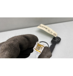 Attache ceinture avant gauche PEUGEOT 508 1