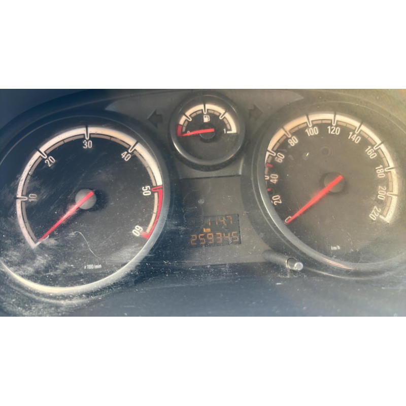 Feu arriere principal gauche (feux) OPEL CORSA D Photo n°4