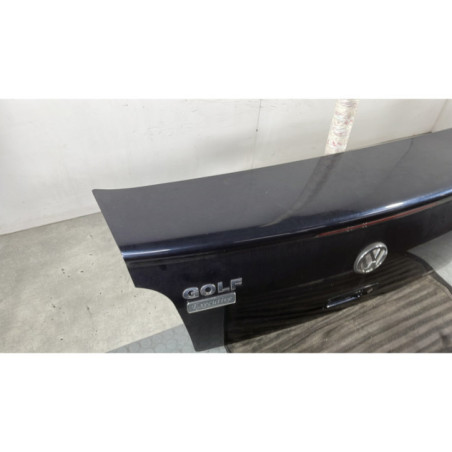 Malle/Hayon arriere VOLKSWAGEN GOLF 4