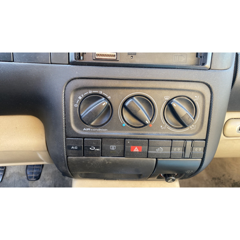 Porte avant gauche VOLKSWAGEN GOLF 4 Photo n°12