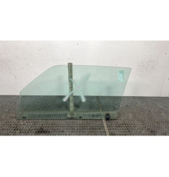 Vitre avant droit VOLKSWAGEN GOLF 4