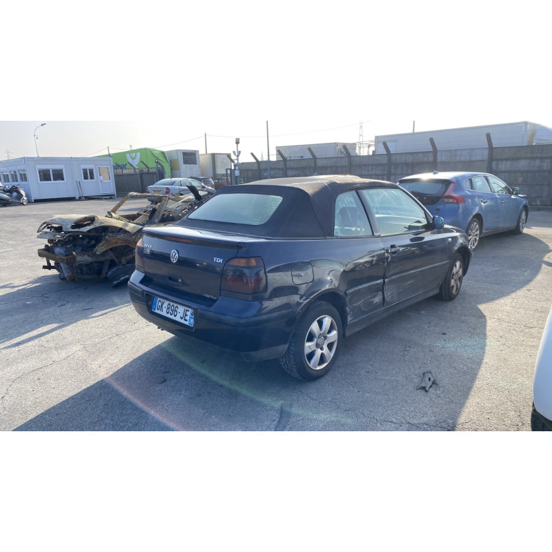 Vitre avant droit VOLKSWAGEN GOLF 4 Photo n°7