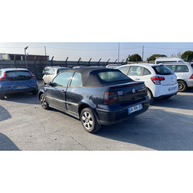 Vitre avant droit VOLKSWAGEN GOLF 4 Photo n°8