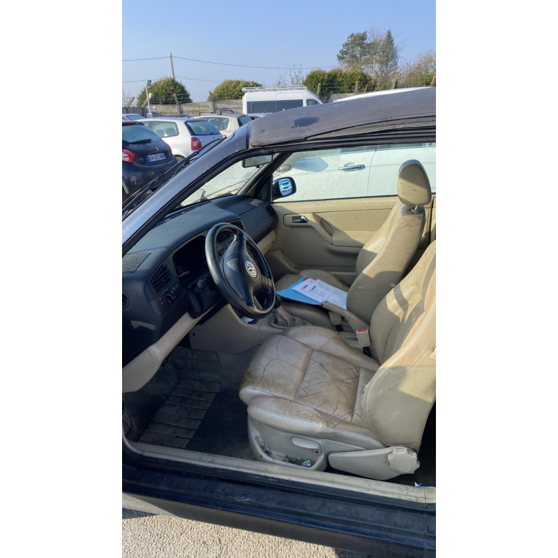 Vitre avant droit VOLKSWAGEN GOLF 4 Photo n°11