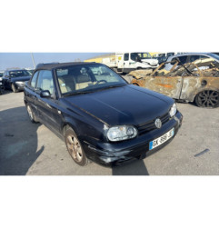 Vitre avant droit VOLKSWAGEN GOLF 4