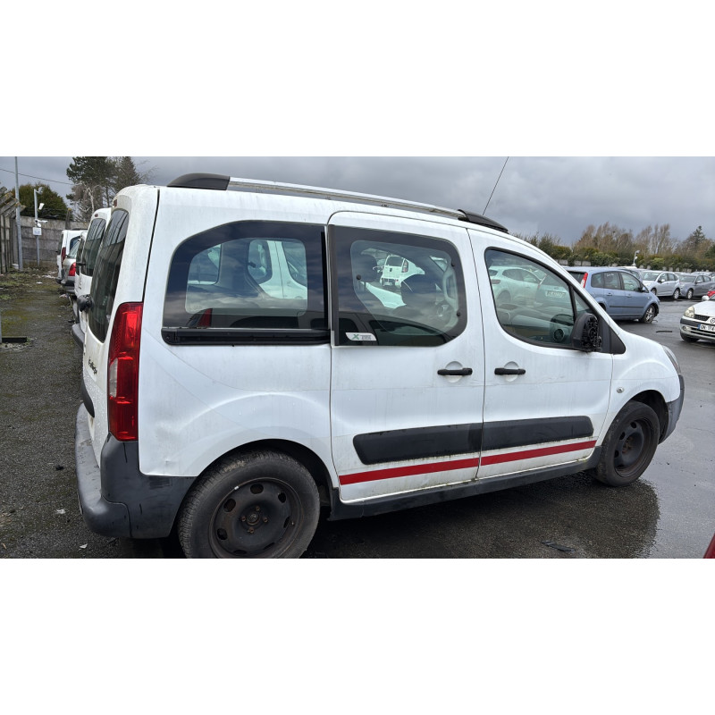 Pompe de direction CITROEN BERLINGO 2 Photo n°11