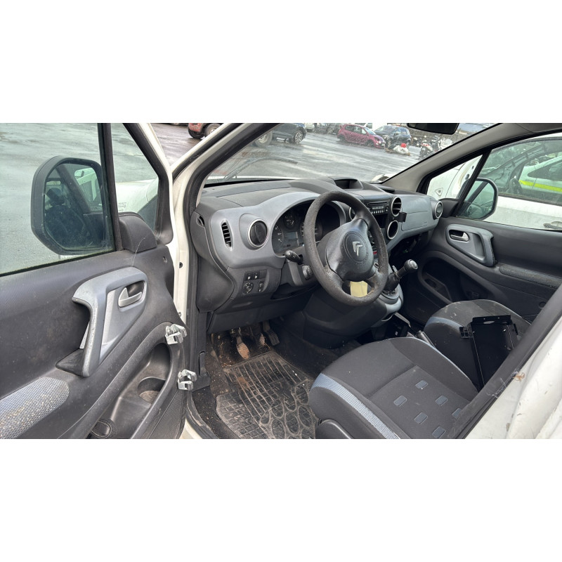 Pompe de direction CITROEN BERLINGO 2 Photo n°13