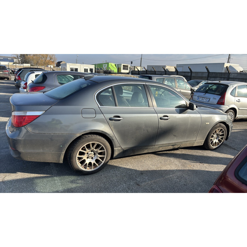 Anti brouillard droit (feux) BMW SERIE 5 E60 Photo n°10