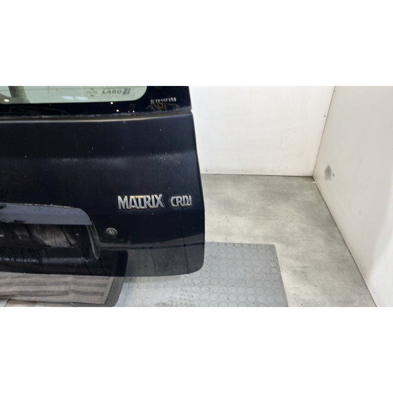 Malle/Hayon arriere HYUNDAI MATRIX Photo n°4