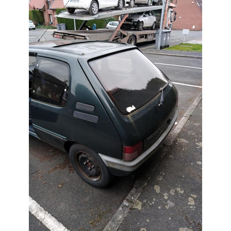 Verin de coffre PEUGEOT 205 Photo n°12