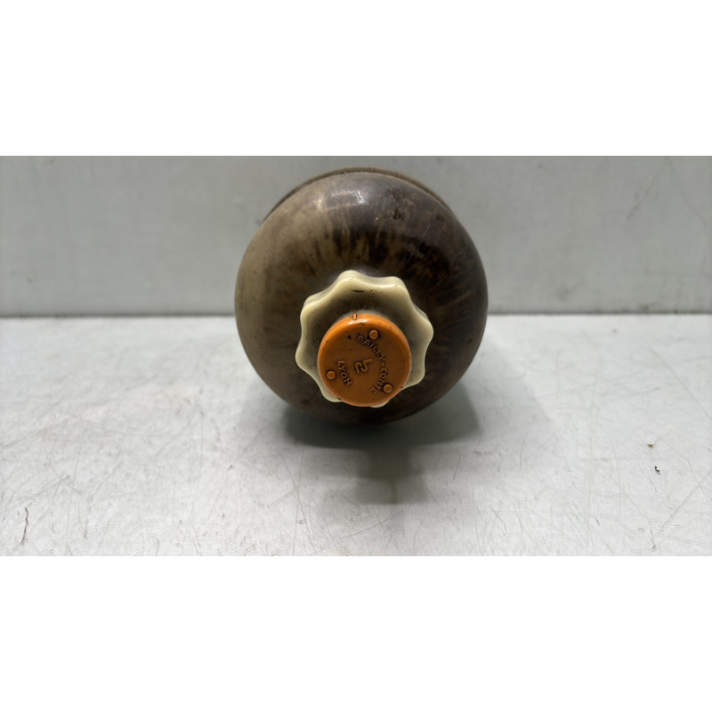 Vase d'expansion PEUGEOT 205 Photo n°4