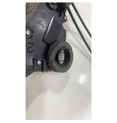 Serrure avant droit TOYOTA YARIS 2