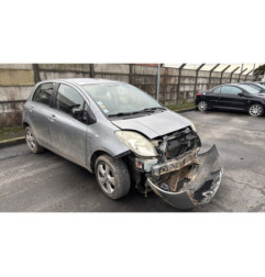 Serrure avant droit TOYOTA YARIS 2