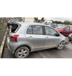 Serrure avant droit TOYOTA YARIS 2