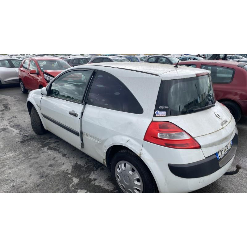 Pare choc arriere RENAULT MEGANE 2 Photo n°10