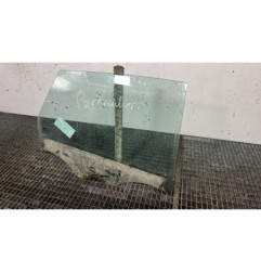 Vitre arriere droit OPEL ASTRA J