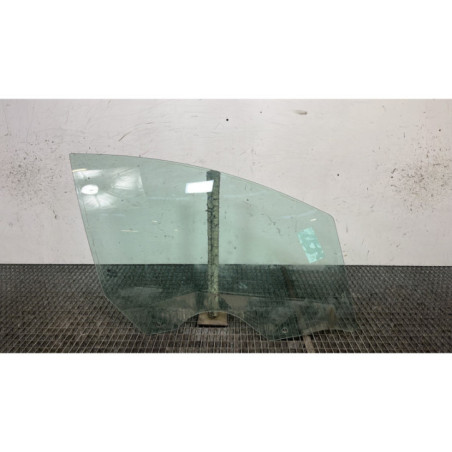 Vitre avant droit OPEL ASTRA J Photo n°1