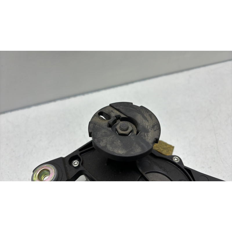Moteur essuie glace arriere RENAULT LAGUNA 2 Photo n°3