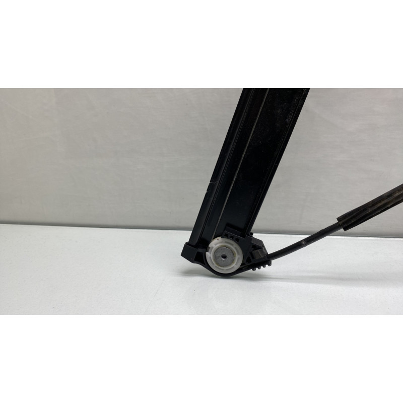 Leve vitre electrique avant gauche VOLKSWAGEN POLO 6 Photo n°5