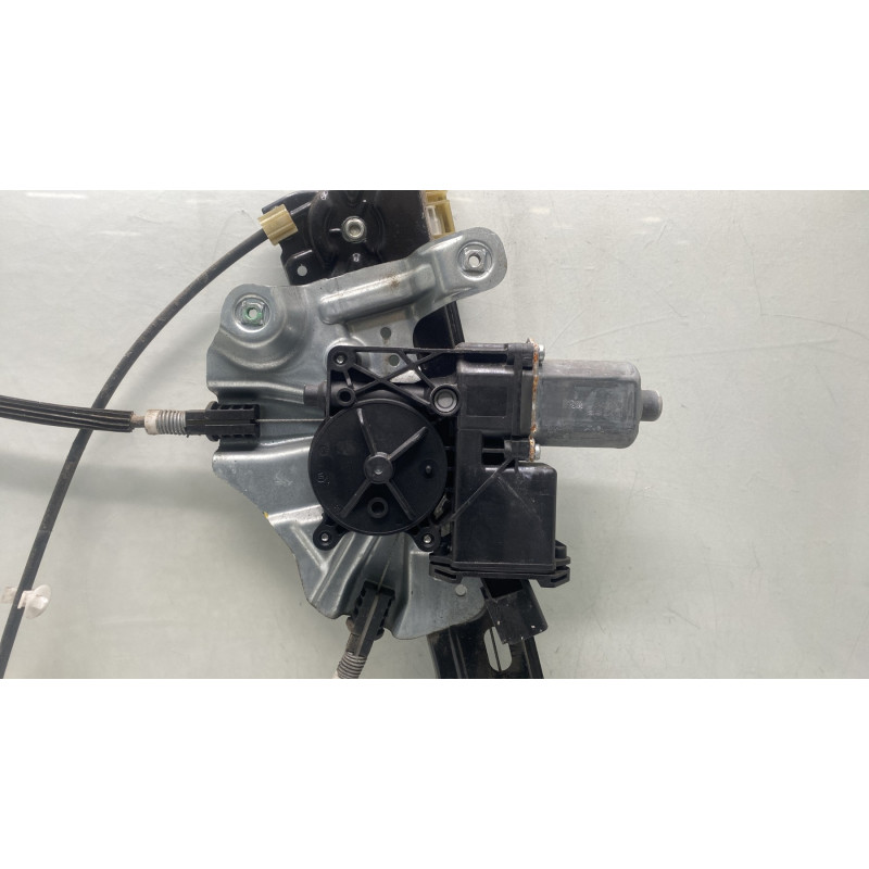Leve vitre electrique avant gauche OPEL ASTRA J Photo n°4