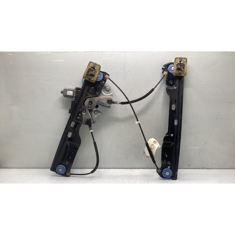 Leve vitre electrique avant gauche OPEL ASTRA J Photo n°5