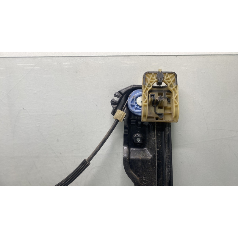 Leve vitre electrique avant gauche OPEL ASTRA J Photo n°7