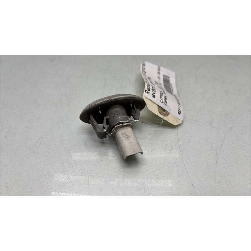 Repetiteur clignotant avant gauche (Feux) CITROEN XSARA Photo n°2