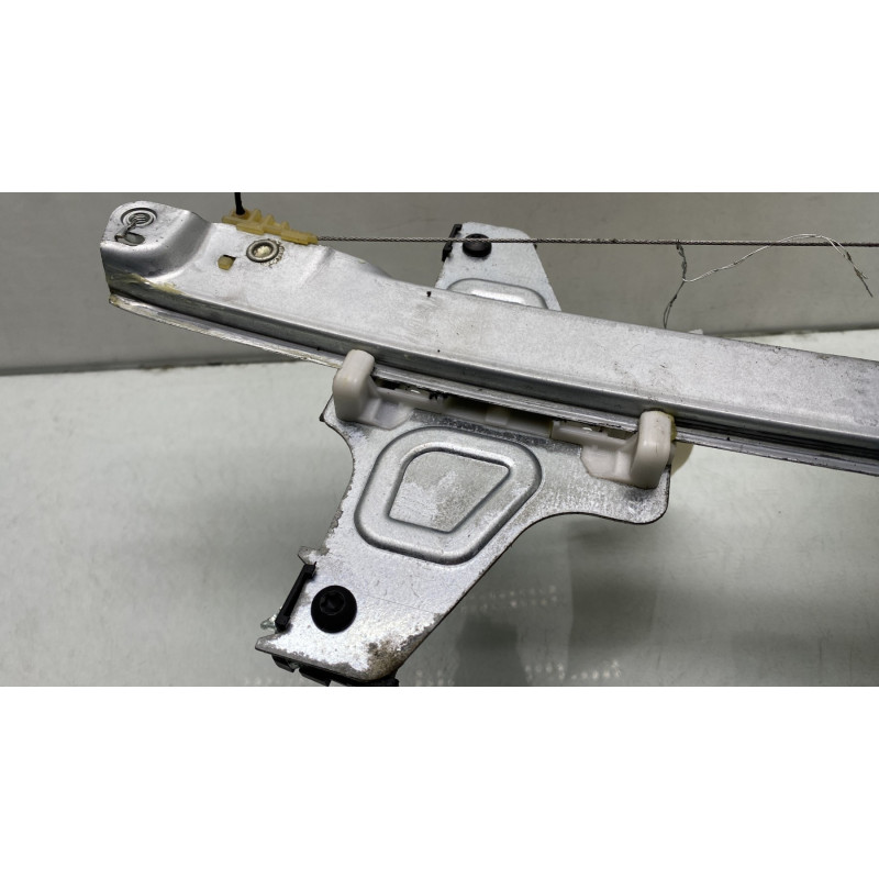 Leve vitre electrique arriere gauche CITROEN C5 2 Photo n°4