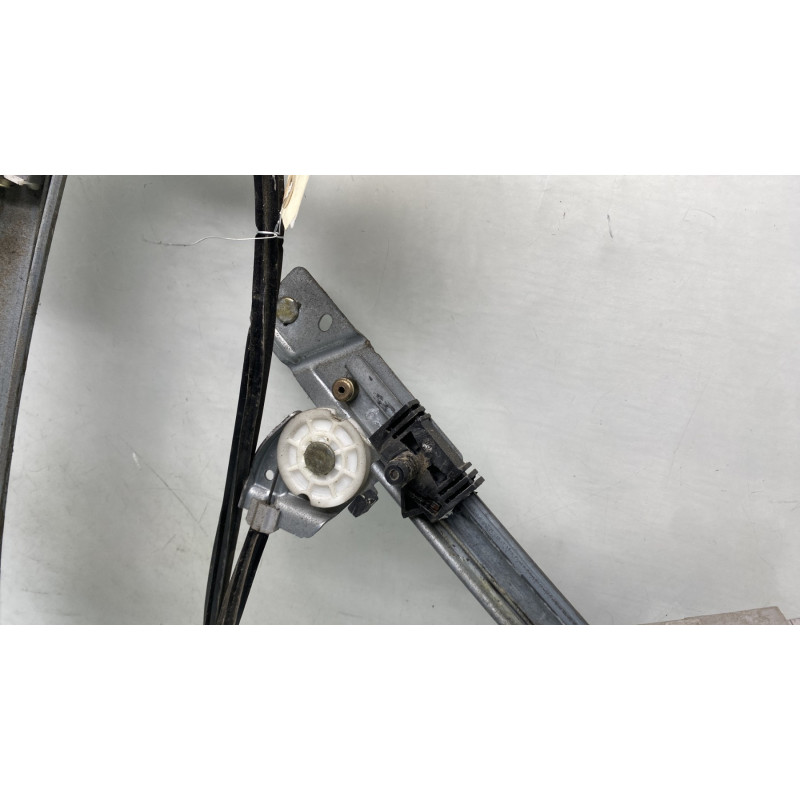 Leve vitre electrique avant droit OPEL TIGRA 2 Photo n°3